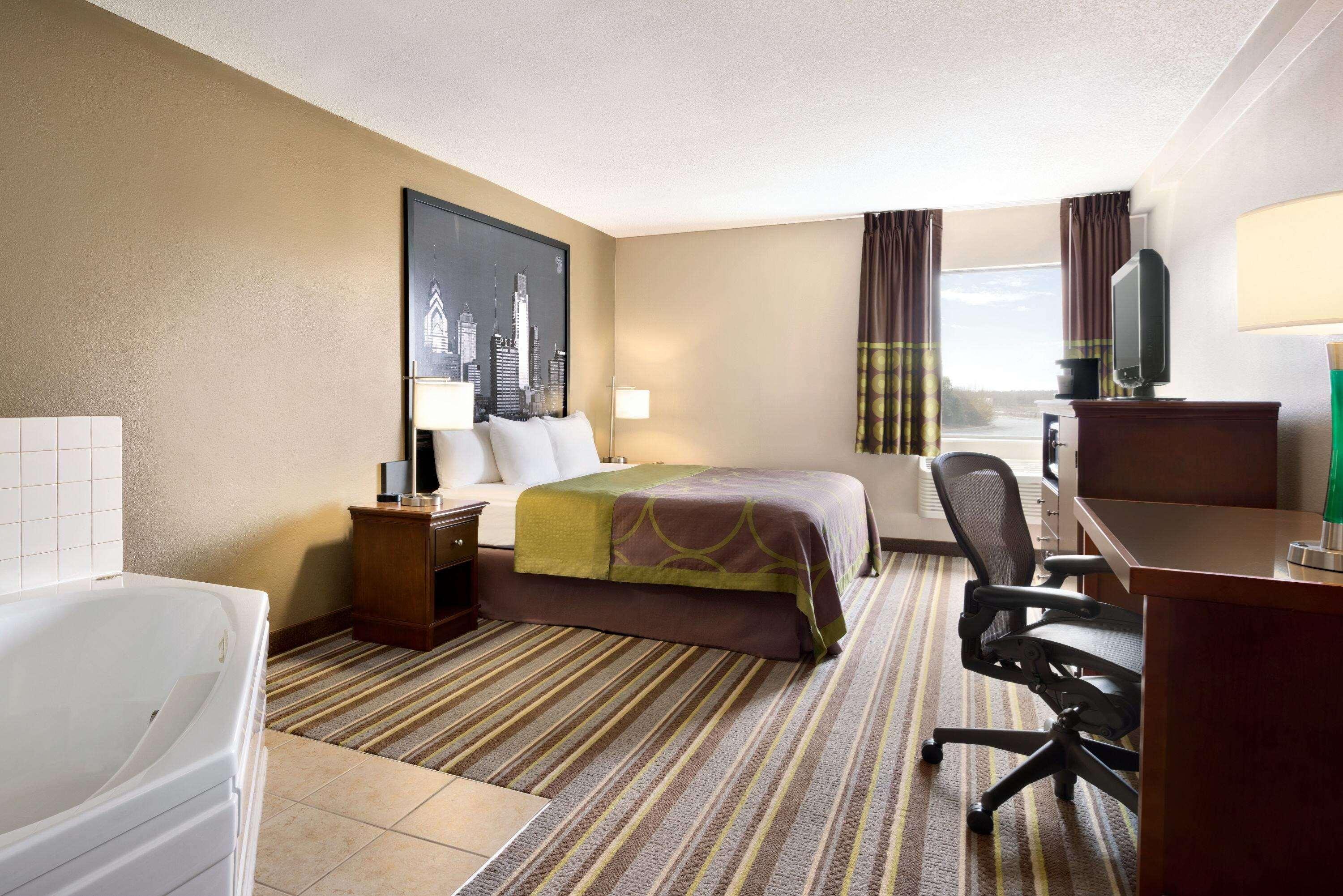 Отель Super 8 By Wyndham Chambersburg I-81 Экстерьер фото