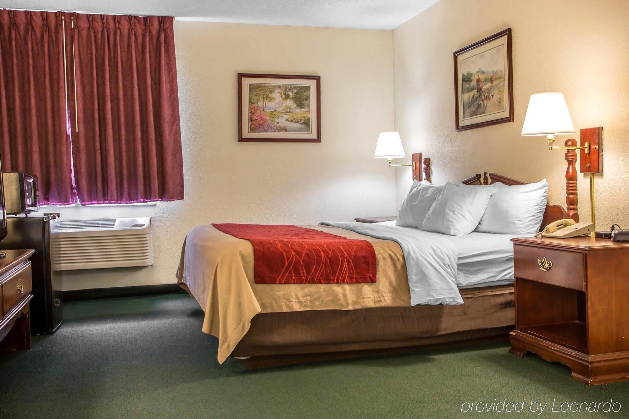 Отель Super 8 By Wyndham Chambersburg I-81 Экстерьер фото