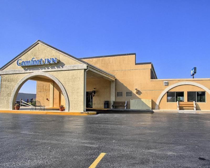 Отель Super 8 By Wyndham Chambersburg I-81 Экстерьер фото